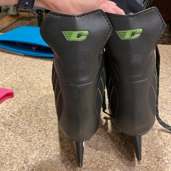 Canadian X-Lite Ice Skates JR7 Junior Size 7 Hockey *Skates Only-No Skate Guards - Picture 9 of 17